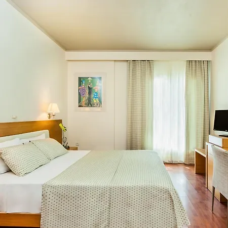 Xenios Anastasia & Resort 5*