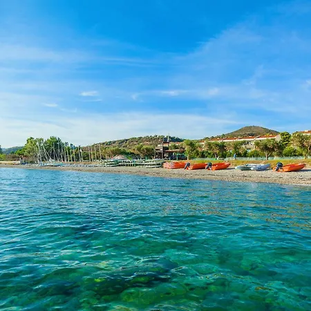 Resort Xenios Anastasia & 5*