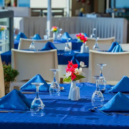 Xenios Anastasia & Resort 5*