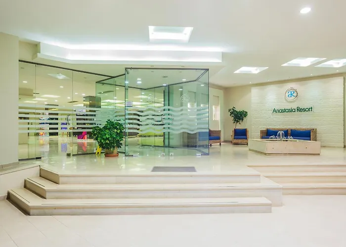 Resort Xenios Anastasia & 5*