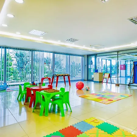Resort Xenios Anastasia & 5*