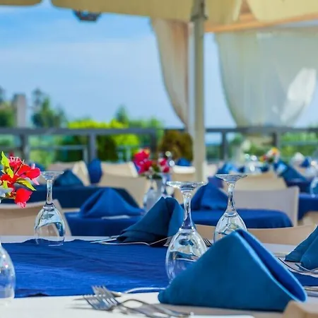 Xenios Anastasia & 5* Nea Skioni