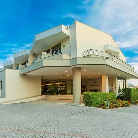 Resort Xenios Anastasia & 5*