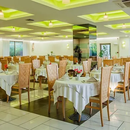 Resort Xenios Anastasia & 5*